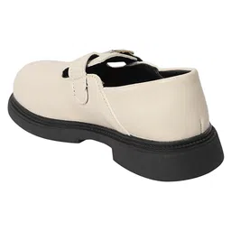 TRUFFLE COLLECTION Solid Buckle Detailed Velcro Closure Loafers - Beige image 4