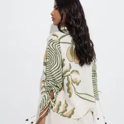 LOV by Westside Off-White Floral Printed Blouse image 2