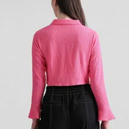 Only Pink Self Design Cropped Shirt image 3
