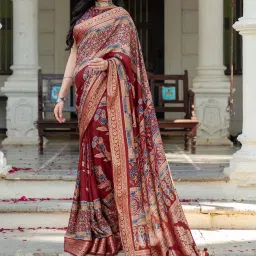 Saree Mall Maroon Viscose Self Saree with Blouse Piece image 2
