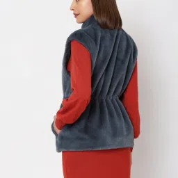 Vero Moda Grey Regular Fit Waistcoat image 3