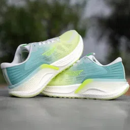 Red Tape Men's Flow+ Neon Blue Running Shoes-picture-42