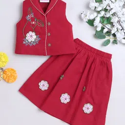 Many frocks & Sleeveless Rabbit & Flowers Hand Embroidered Coordinating Lehenga Choli Set - Red-picture-16