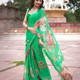 Zari Jaipur Green Chiffon Floral Print Saree With Unstitched Blouse image 3