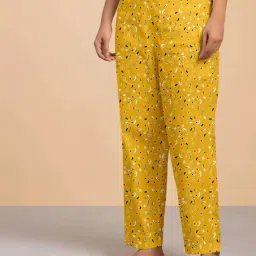 Lyra Mustard Printed Pyjamas image 3