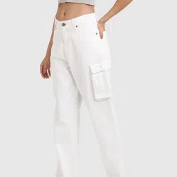 Bene Kleed White Cotton Mid Rise Flared Jeans image 3