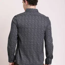 Turtle Black Cotton Slim Fit Printed Shirt image 2