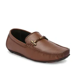 Clog London Men's Tan Casual Loafers image 3