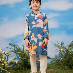 Vastramay Cotton Full Sleeves Floral Printed Kurta Pyjama Set - Blue-picture-13