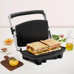 Borosil Sandwich Maker 1000W Non stick coating (Black) image 2