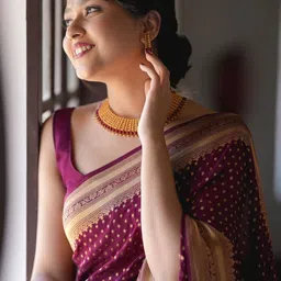 Snofi Creation Woven Design Zari Art Silk Handloom Kanjeevaram Saree image 3