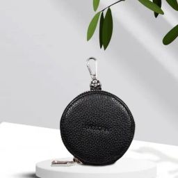SASSORA QIU Black Leather Textured Pouch-picture-23