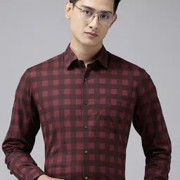 Arrow Pure Cotton Manhattan Slim Fit Checked Formal Shirt-image-65