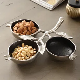 De Maison Decor Pomegranate Metal three Leaf Platter-image-41