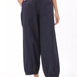 MUUN Women Relaxed Trousers-picture-29