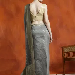 Jaipur Kurti Grey Woven Saree With Unstitched Blouse image 2
