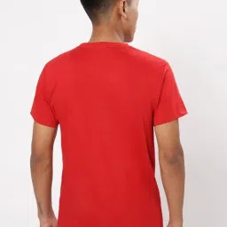 Bewakoof Red Cotton Graphic Regular Fit T-Shirt image 2