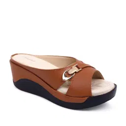 Trase Women's Brown Casual Wedges image 2