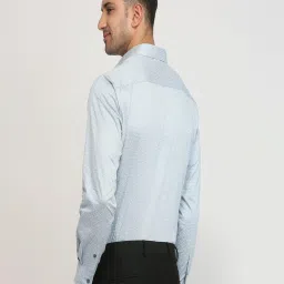 Park Avenue Grey Pure Cotton Regular Fit Printed Formal Shirt image 2