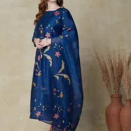 fashor Floral Printed Resham Embroidered Kurta with Floral Dupatta - Blue image 3