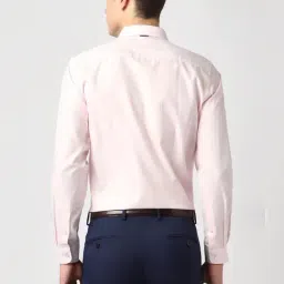 Peter England Pink Slim Fit Checks Shirt image 2