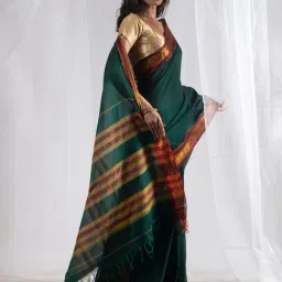 Unnati Silks Green Cotton Woven Saree With Unstitched Blouse-picture-12