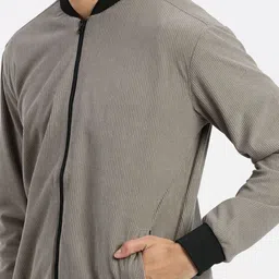 SHOWOFFFF Men Corduroy Lightweight Bomber Jacket image 3