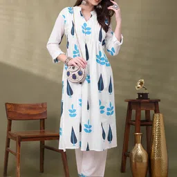 SINGNI Floral Printed Regular Pure Cotton Kurta Set image 4