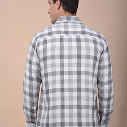 Crimsoune Club Men Classic Fit Buffalo Checked Spread Collar Cotton Casual Shirt image 3