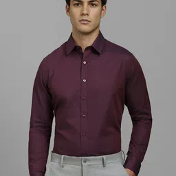 Louis Philippe Men Slim Fit Spread Collar Textured Cotton Formal Shirt image 1