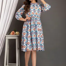 PINK VYBE Floral Printed Fit & Flare Dress image 2