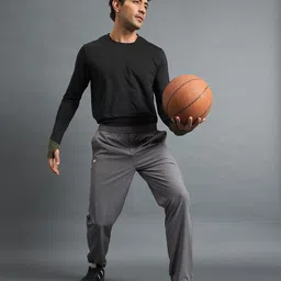 DIDA Men Mid-Rise Track Pants image 3