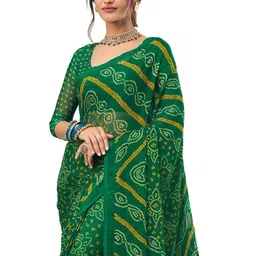 THE FASHION ATTIRE Green Printed Bandhani Chiffon Saree image 2