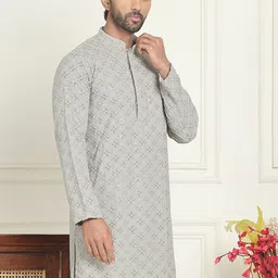 Anouk Grey Floral Embroidered Mandarin Collar Sequinned Straight Kurta image 3