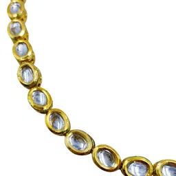 AARNAA Gold-Plated Stone Studded Jewellery Set image 5