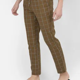 Crimsoune Club Brown Cotton Regular Fit Checks Lounge Pants image 3