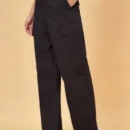 YU by Pantaloons Black Mid Rise Flared Pants-picture-29