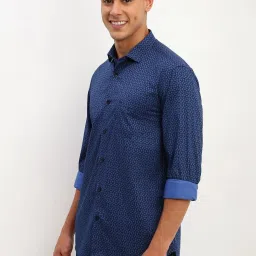 Allen Solly Navy Cotton Slim Fit Printed Shirt image 3