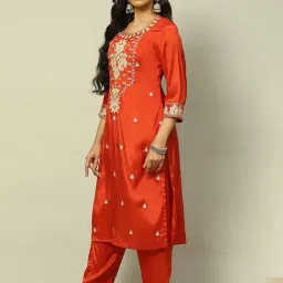 Rangriti Rust Embroidered Straight Kurta image 3