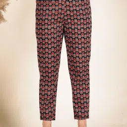 Aramya Women Printed Cotton Cigarette Trouser-picture-20