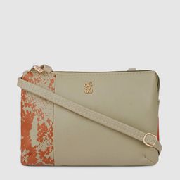 Baggit Green Printed Sling Bag-picture-3