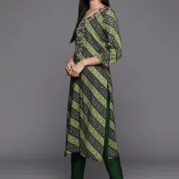 Varanga Green Printed Straight Kurta image 3