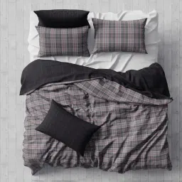 Stoa Paris Urbain Geometric Grey & Red 230 TC Microfibre King Duvet Cover with 4 Pillow Covers image 3