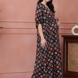 Secret Wish Black Cotton Geometric Maternity Kaftan image 3