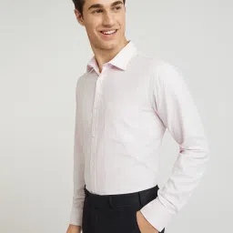 Park Avenue Pink Slim Fit Texture Shirt image 3