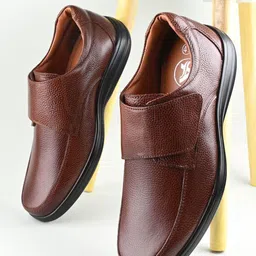 Auserio Men Leather Formal Slip-Ons image 1