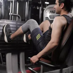 Tynor Knee Cap with Patellar Ring (D07)-XXL image 5