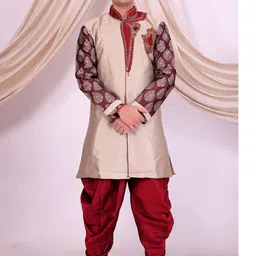 Desibutik Embroidered Mandarin Collar Sherwani image 3