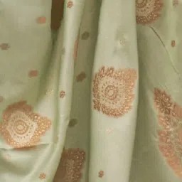 Odette Green Silk Blend Woven Design Saree with Unstitched Blouse image 3