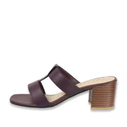 Catwalk Women's Brown Casual Sandals image 3